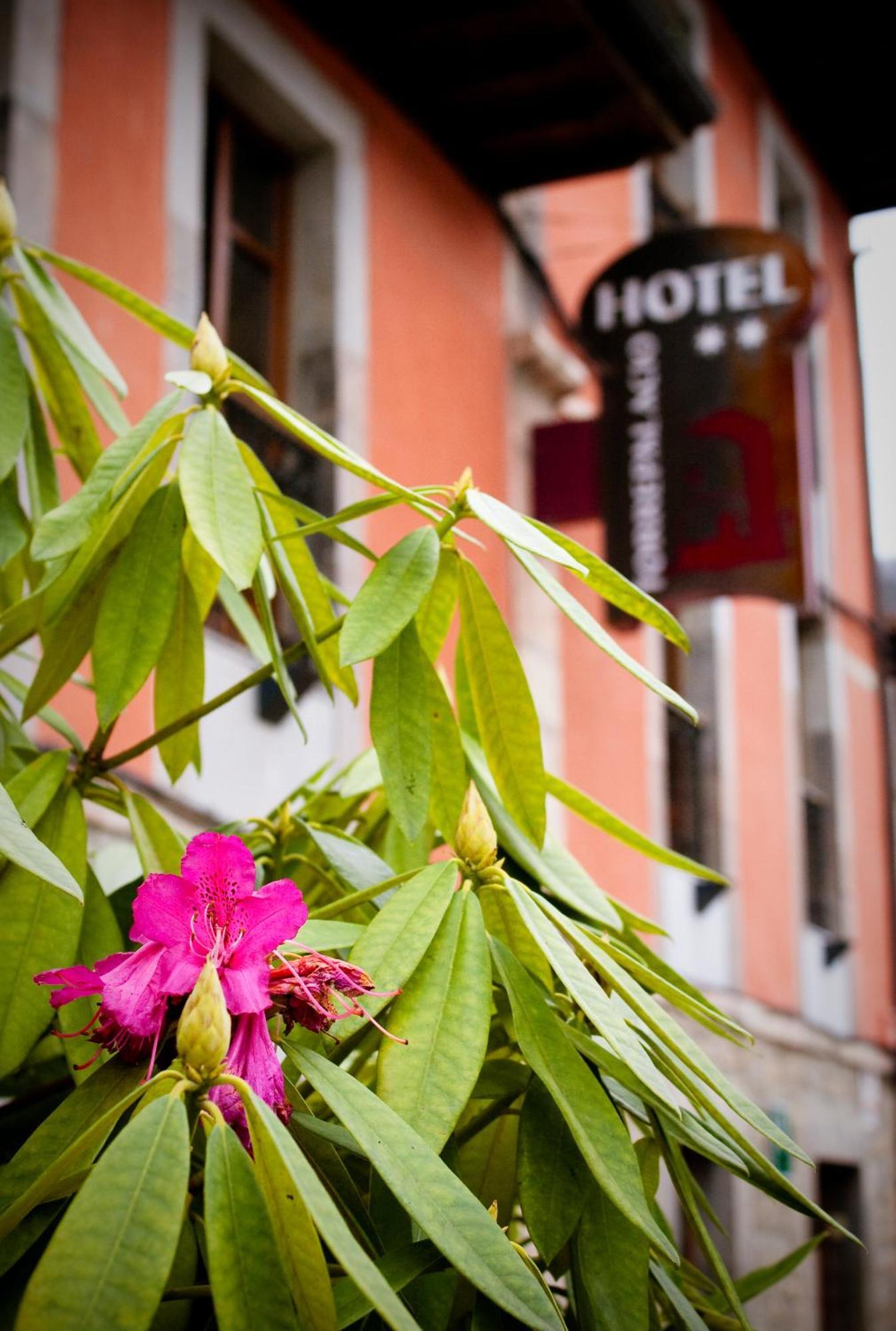 Hotel Torrepalacio Proaza Exterior photo