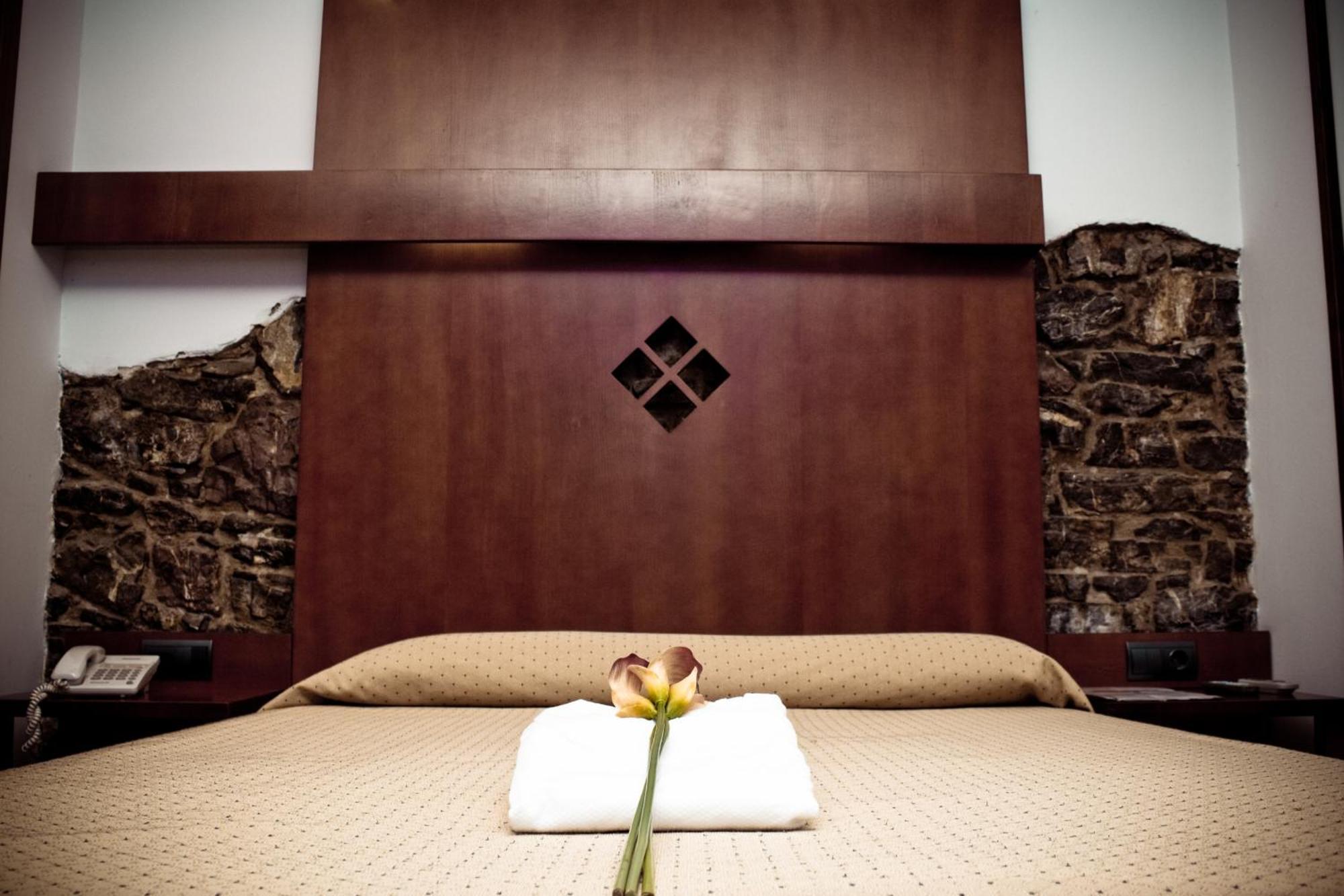 Hotel Torrepalacio Proaza Room photo